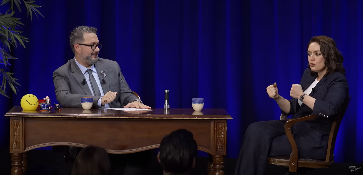 Ezgi Mola canlı yayında gerçeği söylediğine pişman oldu - ama artık çok geçti.